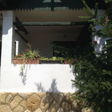 Natura Apartman Орфю